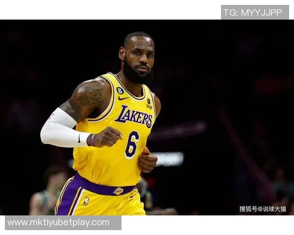 詹姆斯谈球队实力与争冠希望经历硬仗考验信心倍增